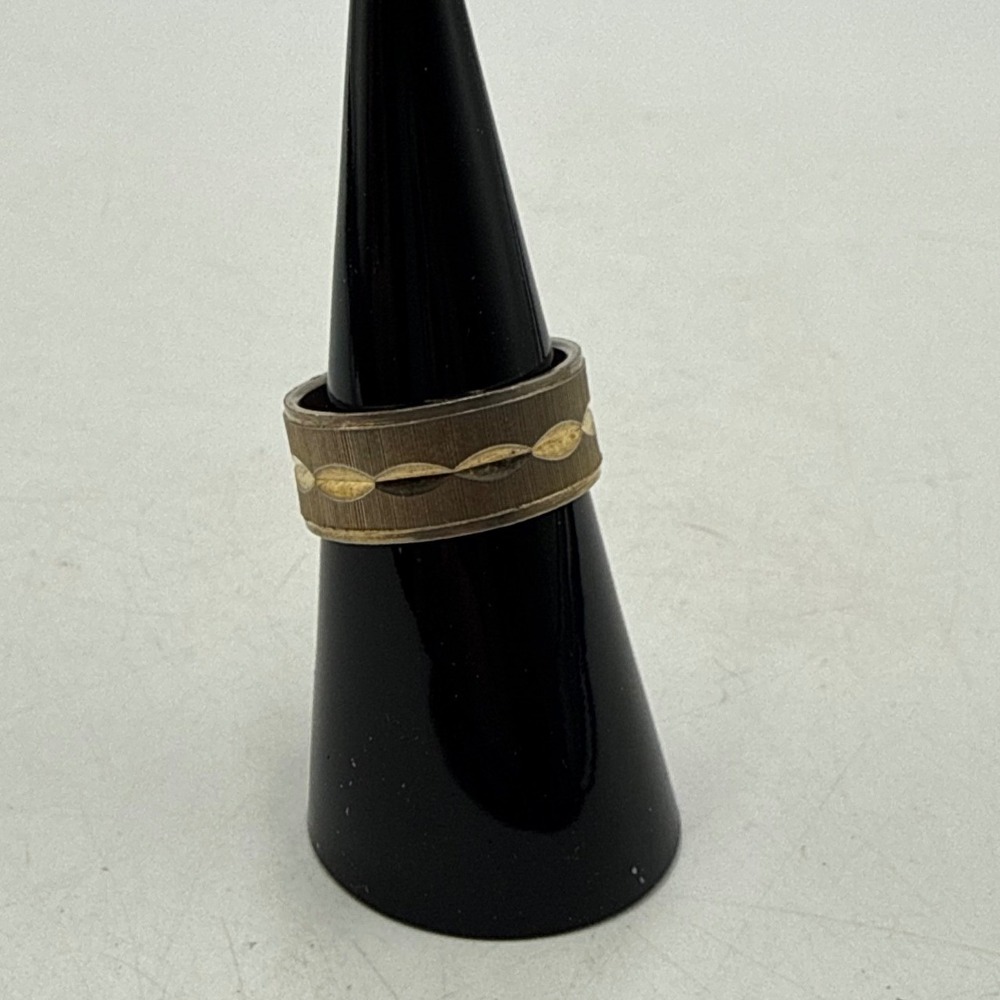 Two Tone Brushed Bronze and Gold Tone Scalloped Band Ring Size 7